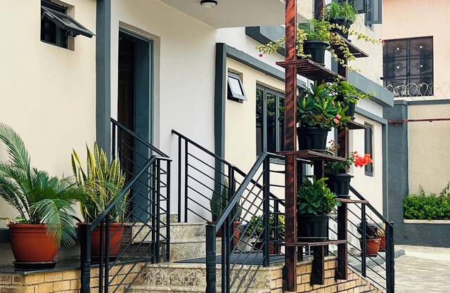 Peaceful 2BR Apartment in Jabi Near Lake Mall + Concierge by GAC