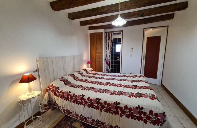 Peaceful B&B with games room in the Berry