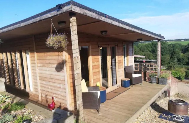 Peaceful Cabin in Skegby -Sleeps2- Firer Pit