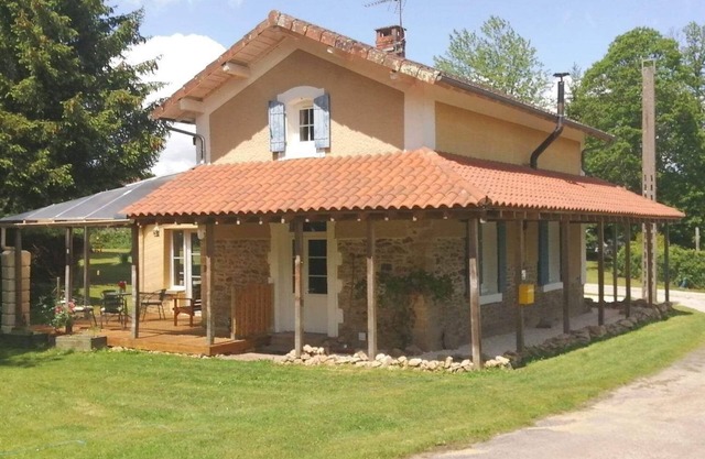 Peaceful cottage in the heart of the Limousin countryside