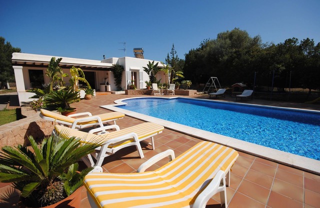 Peaceful Country Villa, close to San Antonio & Ibiza