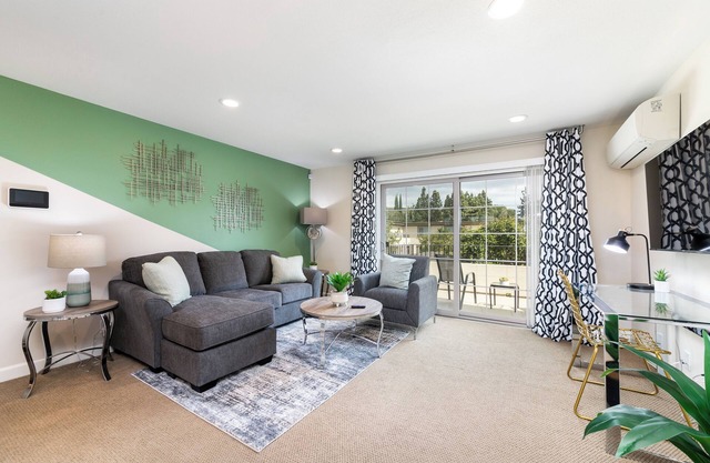 Peaceful & Gated 2 King Bd 2 Bth, 1 Gig WiFi near CLU, FSAC & Proactive Sports
