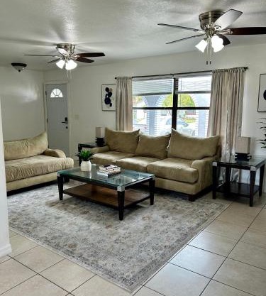 Peaceful Home in Central Florida Near Universal