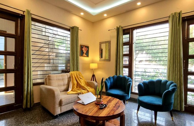 Peaceful Home2 Stay by Six Lane