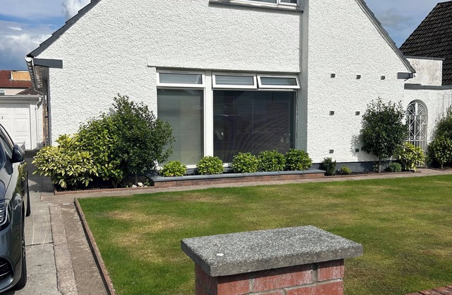 Peaceful private entrance, local bus stop with town link.