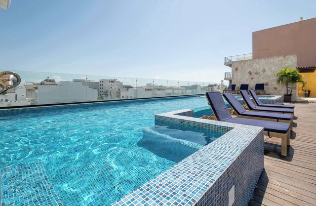 Peaceful Retreat with Pool, Gym & Garden Lounge