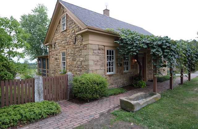 Peaceful, Spacious, Historic Stone Cottage Getaway