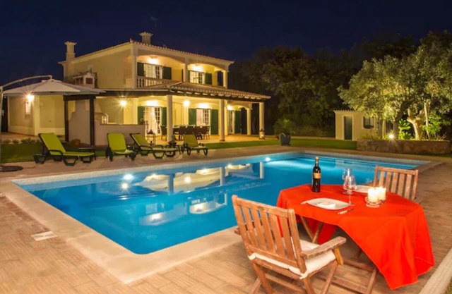Peaceful villa with private pool