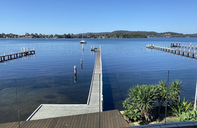 Peaceful Waterfront house Great View Private Jetty
