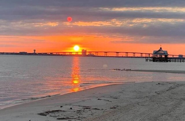 PEACEFULPARADISE42-PRIVATE MINS 2 BEACHES, SHOPS, RESTAURANTS, CASINOS NIGHTLIFE