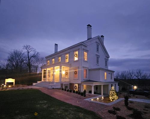 Peach Grove House