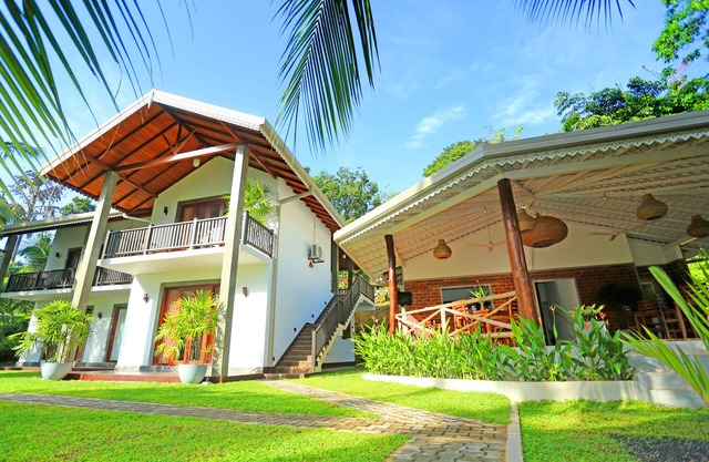 Peacock Villa Walahanduwa - Galle