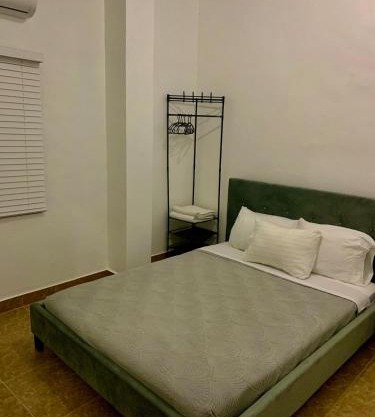 Pedro's Heights 2 Bed, 1 Bath