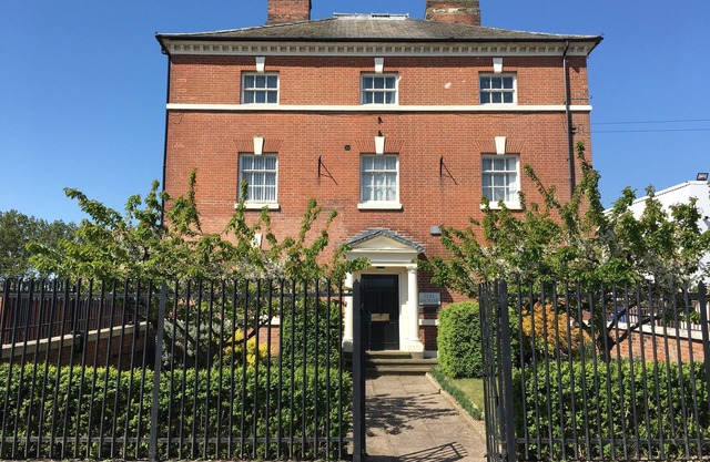 Peel House Apartments