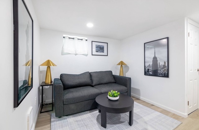 Pelham Haven Suite in Pelham, New York