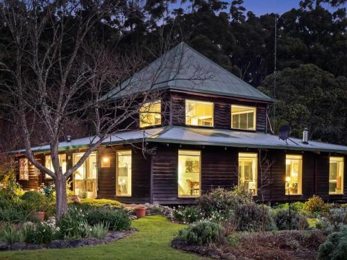 Pemberton Forest View Retreat