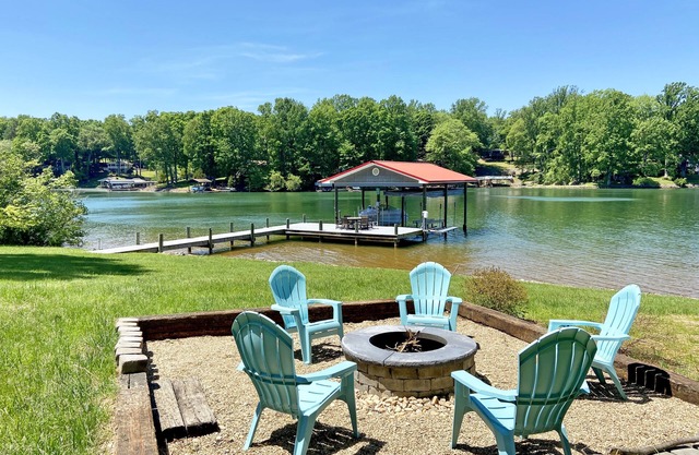 Penhook Hideaway at Smith Mountain Lake