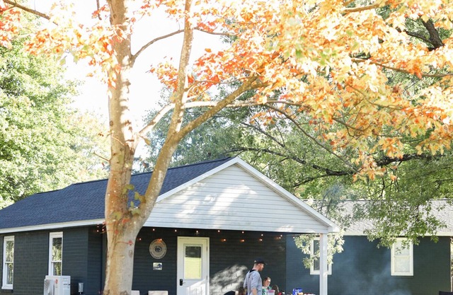 Penn State Deluxe Cabin