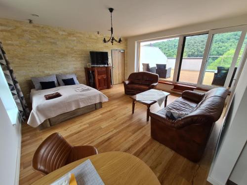 Penthouse apartmán s terasou - rezidencia Minerál