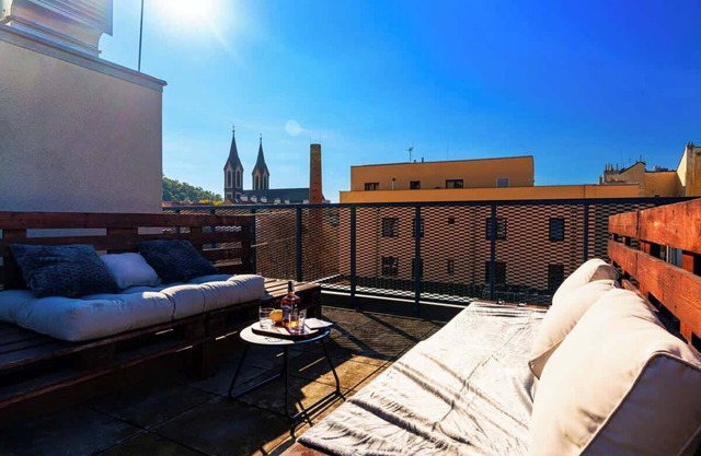 Penthouse Tiger Summa