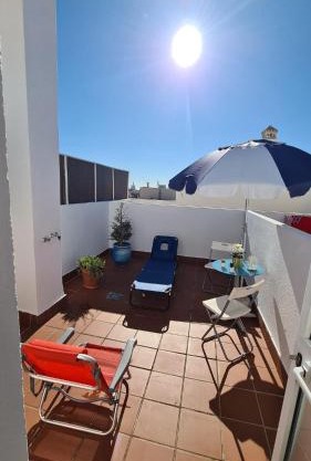 Penthouse with solarium in the center of Malaga-Ático con solárium en el centro de Málaga