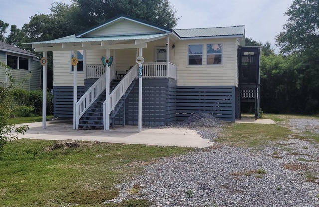 Perch Pad 2Br 1Ba Near Beach