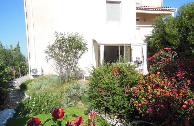 Peri: House/Villa - PERI
