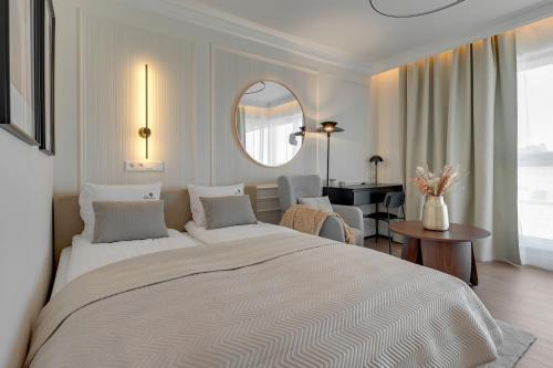 Perspektywa Apartment with balcony by Lion Apartments