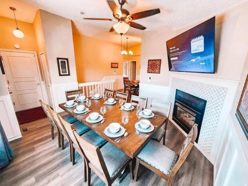 Pet Friendly/3 King Beds/Mins to Airport
