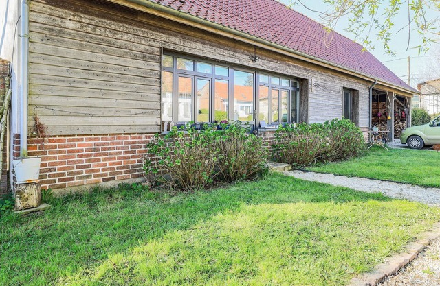 Pet friendly home in Becourt with WiFi