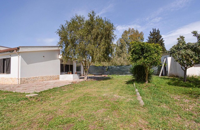 Pet friendly home in Iglesias with WiFi