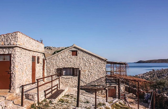 Pet friendly home in Kornati
