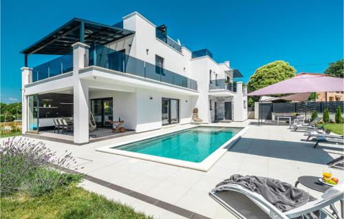 Pet Friendly Home In Porec