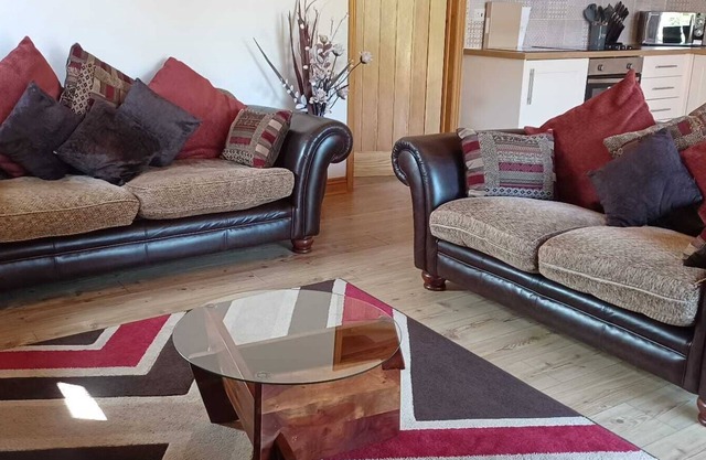 Pet Friendly Lodge for 2 Guests