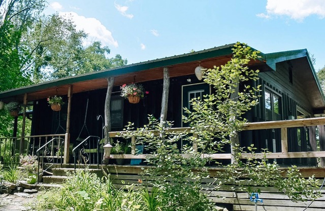 Pet-friendly, near Lake Lemon.