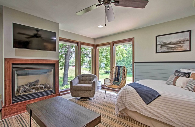 Pet-Friendly Wabasha Studio: Boat, Ski & Explore!