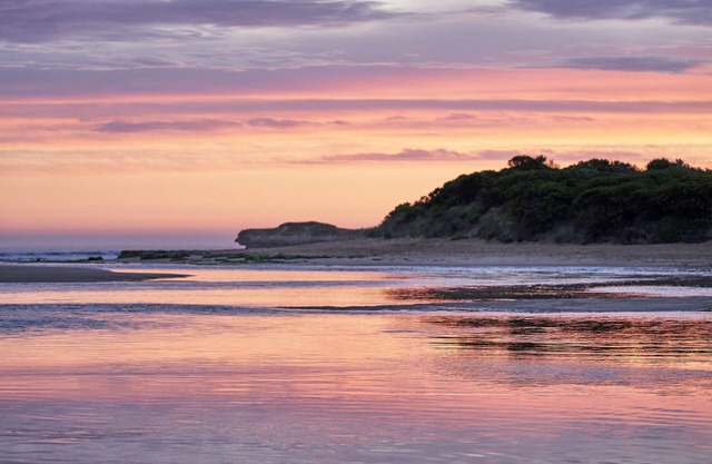 Peterborough House & Motel