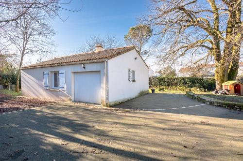 Petite maison à la campagne