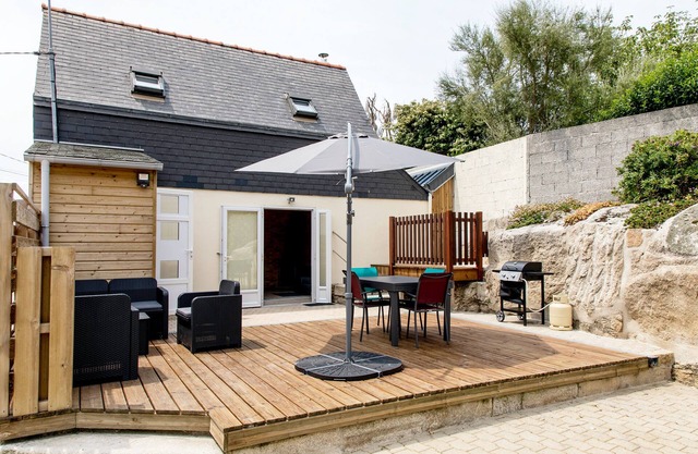 Petite Maison Près de la mer