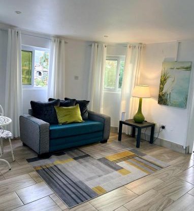 Petti Fleur Apartment