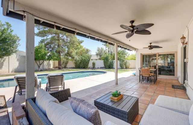 Phoenix Home w/Pool ~ 10 Mi to Camelback Mtn