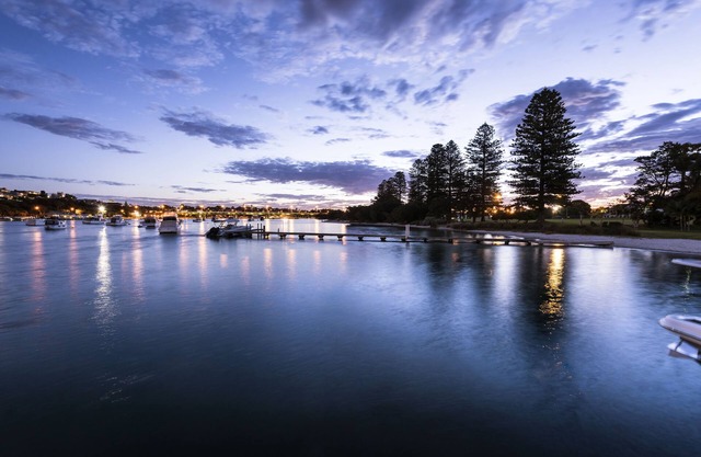 Pier 21 Riverside Apartment Hotel