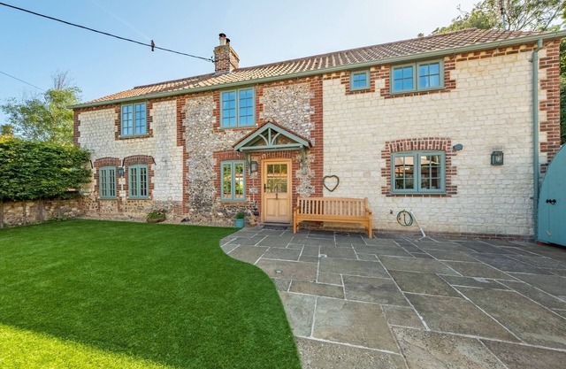 Pine Cottage, Thornham, Norfolk