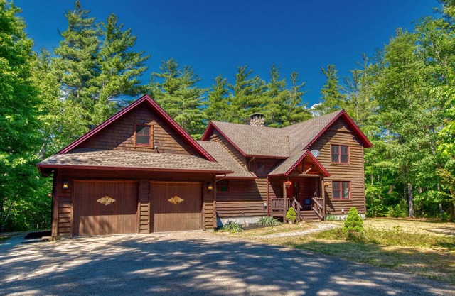 Pine Ridge Lodge near Whiteface