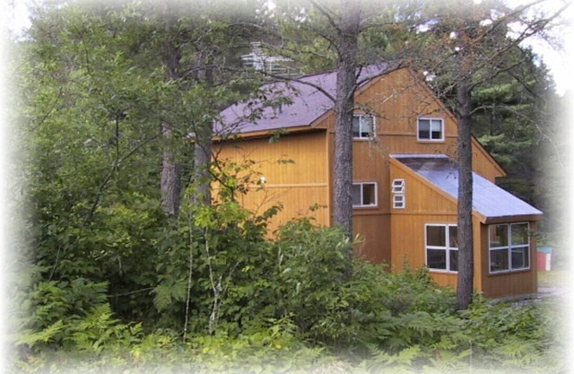 Pinecone Place Lower Unit - 1 Bedroom