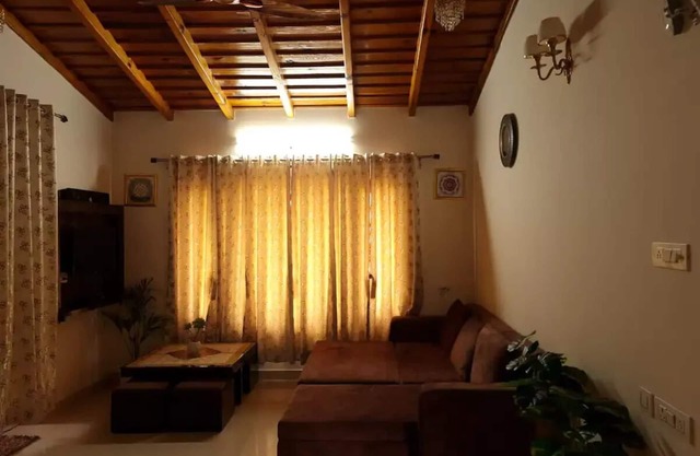 Pinegreen Chalets- 2 Bedroom WiFi Vacation Homen