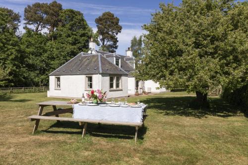 Pirnie Cottage