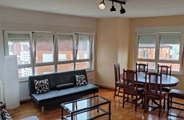 Piso amplio y luminoso cerca de la playa.!