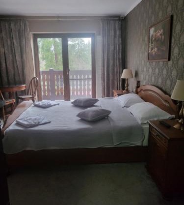 Platinvm B&B