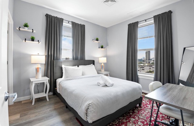 Pleasant 1BR Near Encore Boston 1808